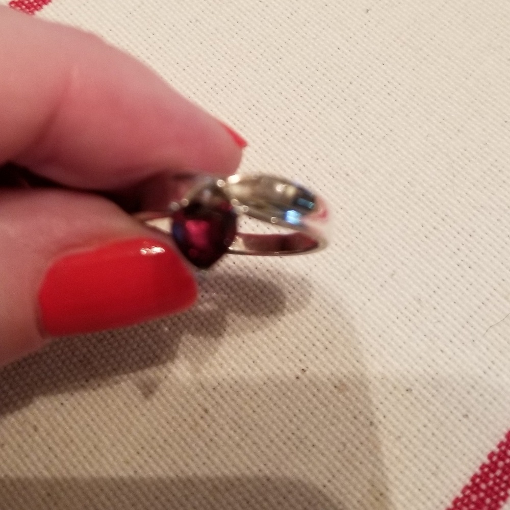 Sterling silver & garnet dangle ring